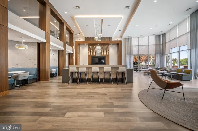 $365,000 | 145 Riverhaven Drive, Unit 312, Oxon Hill, MD 20745