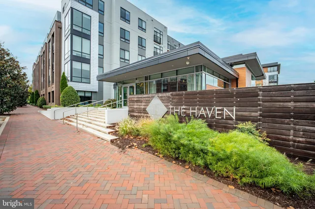 $365,000 | 145 Riverhaven Drive, Unit 312, Oxon Hill, MD 20745