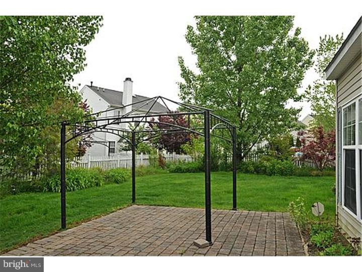 10 Granite Road East Windsor, NJ 08520 - Photo 20 of 20 Patio