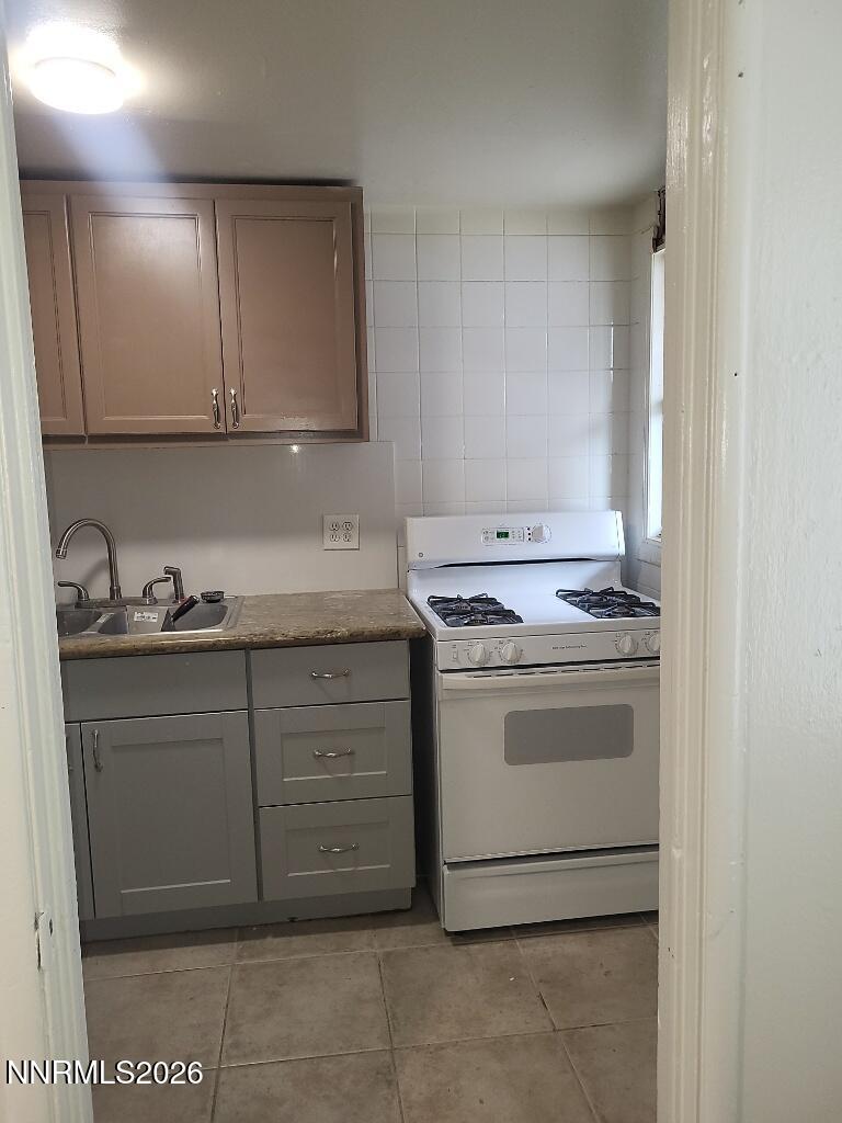 650 Denslowe Drive, Unit A B C D Reno, NV 89512 - Photo 10 of 15 None_1 (17)