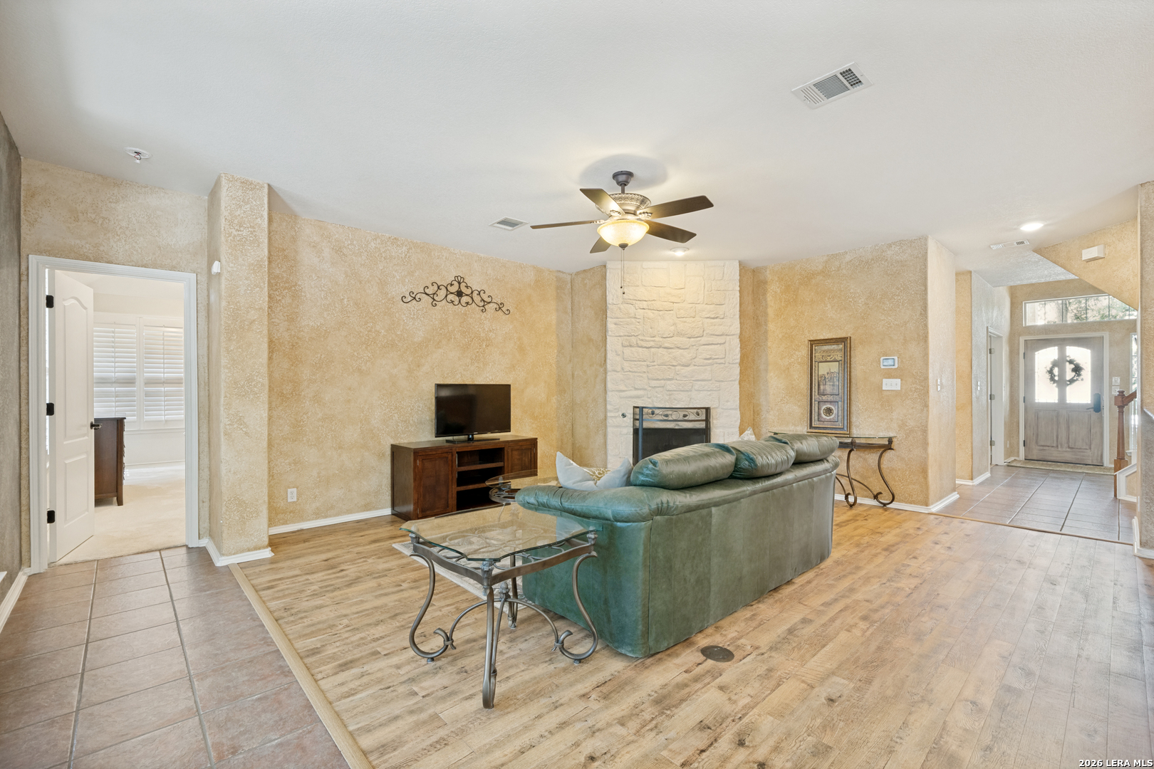 4501 Ridge Peak Drive Schertz, TX 78154 - Photo 4 of 17