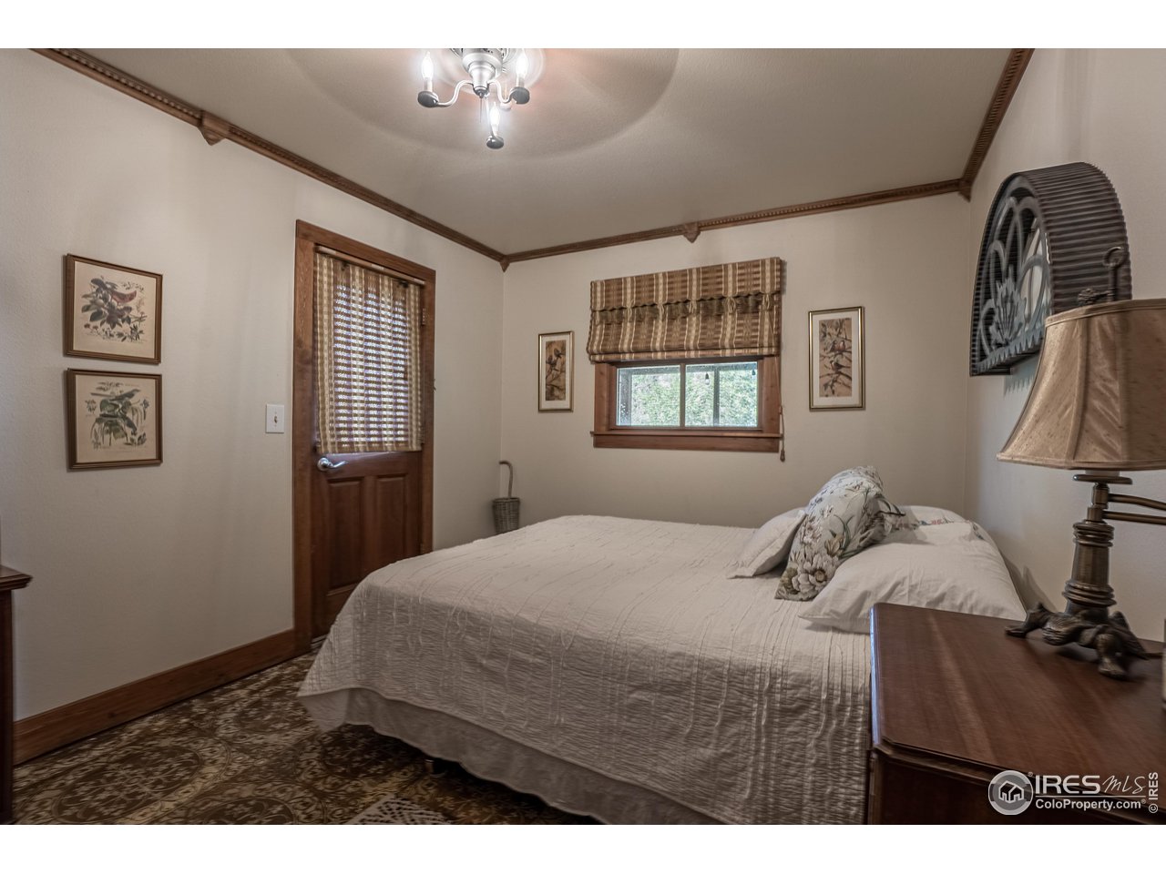 950 Meadow Creek Road Livermore, CO 80536 - Photo 11 of 26