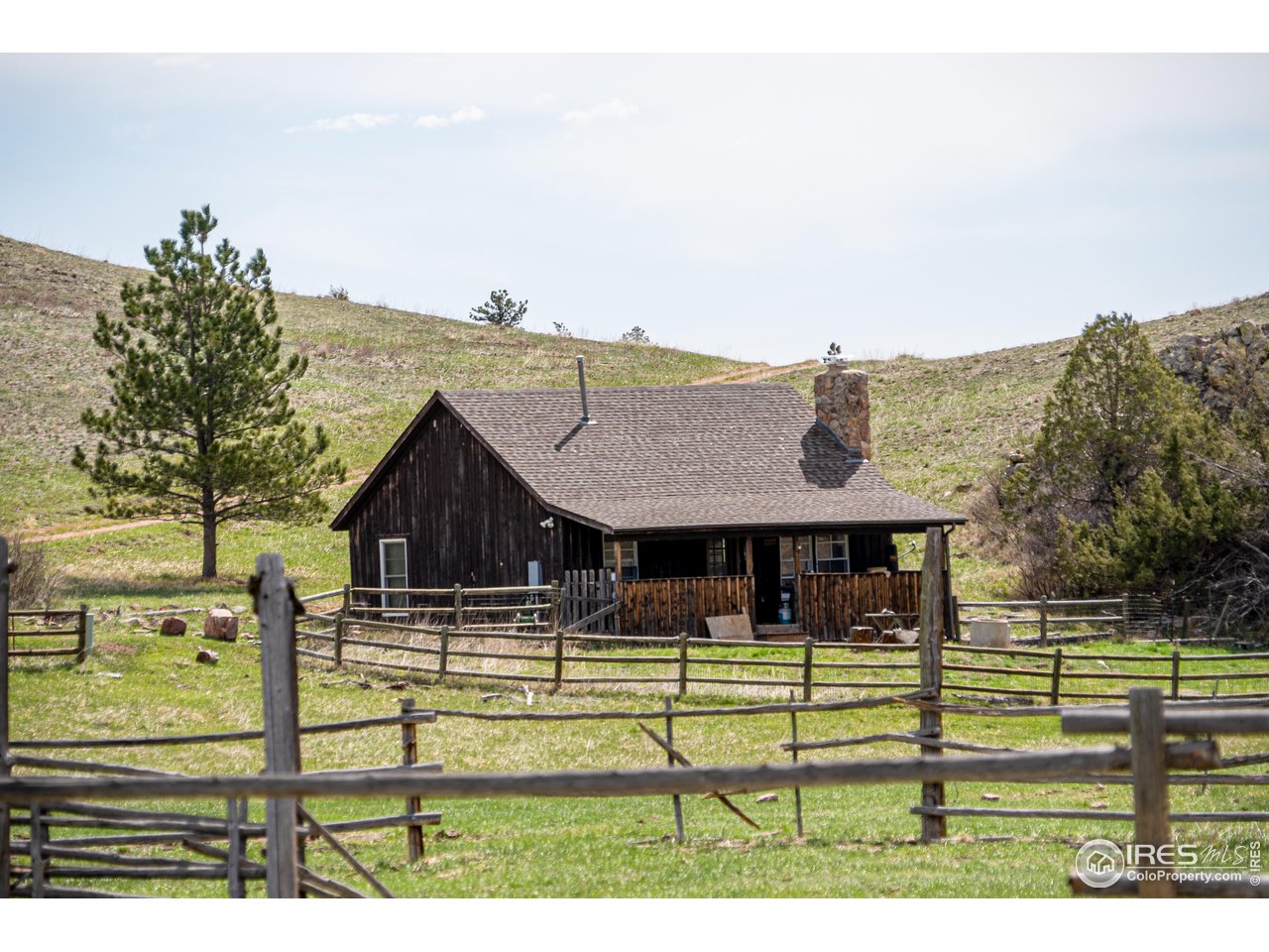 950 Meadow Creek Road Livermore, CO 80536 - Photo 26 of 26 Caretaker cabin
