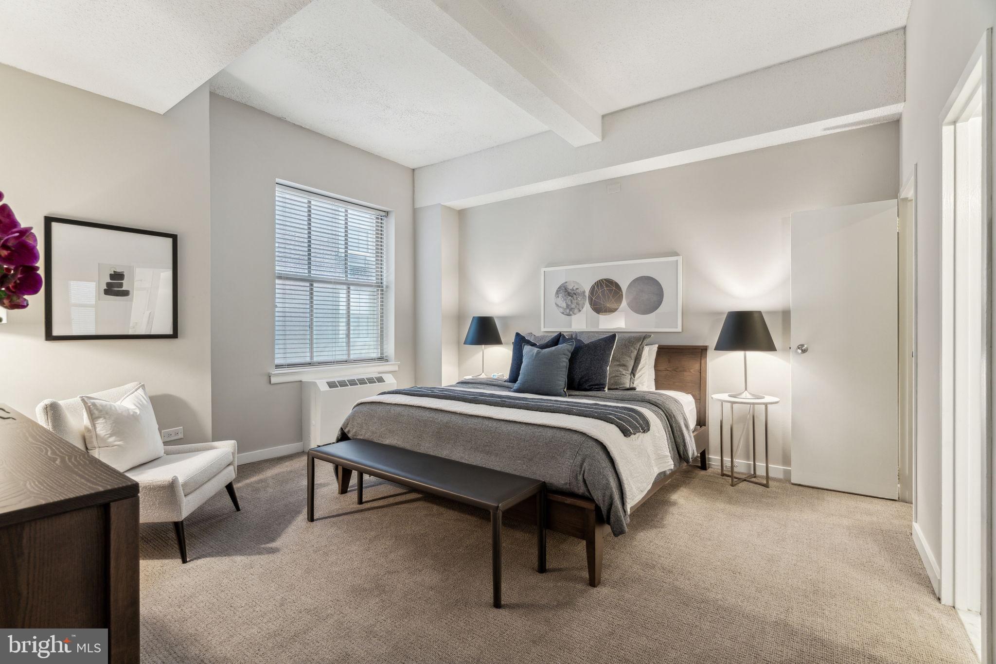 875 Sansom Street, Unit 1409 Philadelphia, PA 19107 - Photo 16 of 35