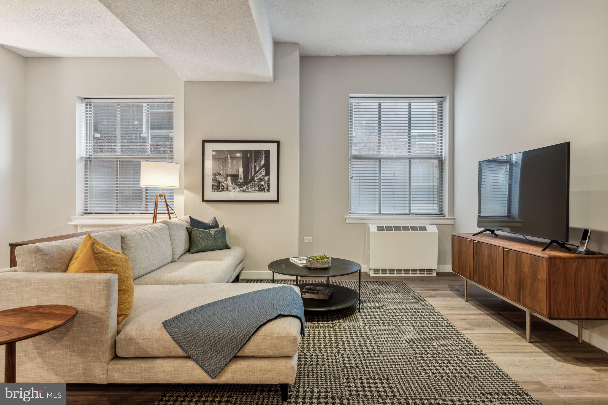 875 Sansom Street, Unit 1409 Philadelphia, PA 19107 - Photo 5 of 35
