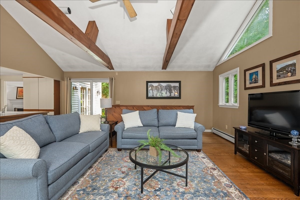 11 Hickory Road Southborough, MA 01772 - Photo 7 of 42