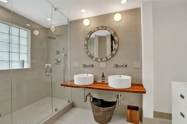 $2,990,000 | 19130 Northeast 21st Avenue, North Miami Beach, FL 33179