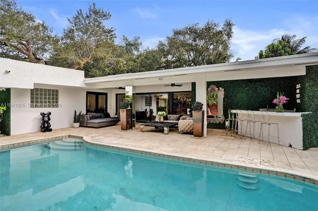 $2,990,000 | 19130 Northeast 21st Avenue, North Miami Beach, FL 33179