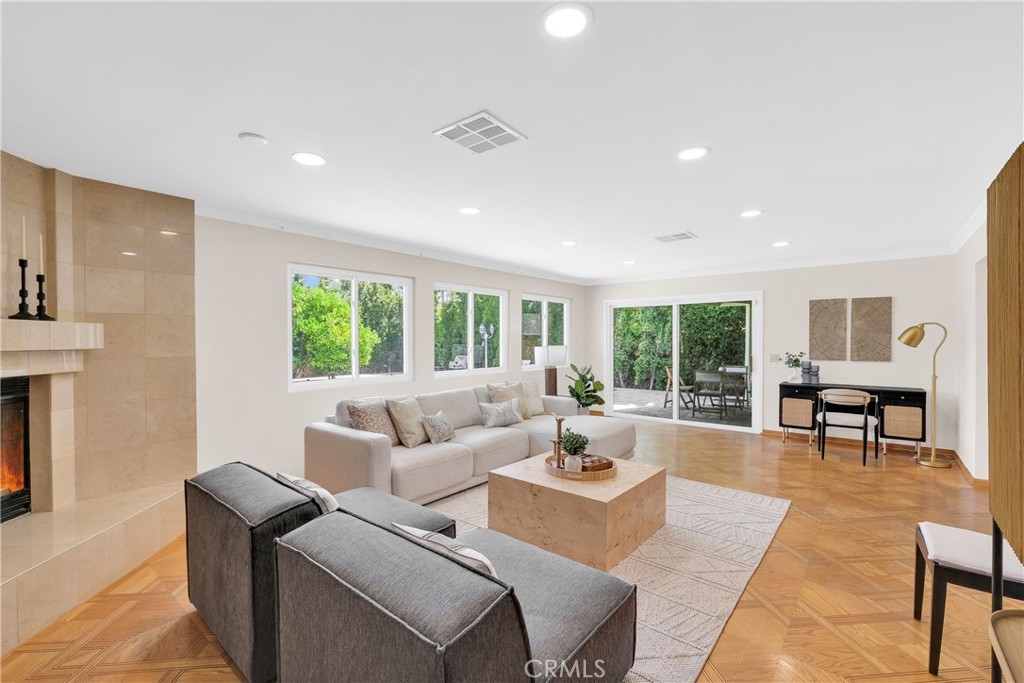 2395 Cooley Place Pasadena, CA 91104 - Photo 22 of 46 a living room with furniture and a large window