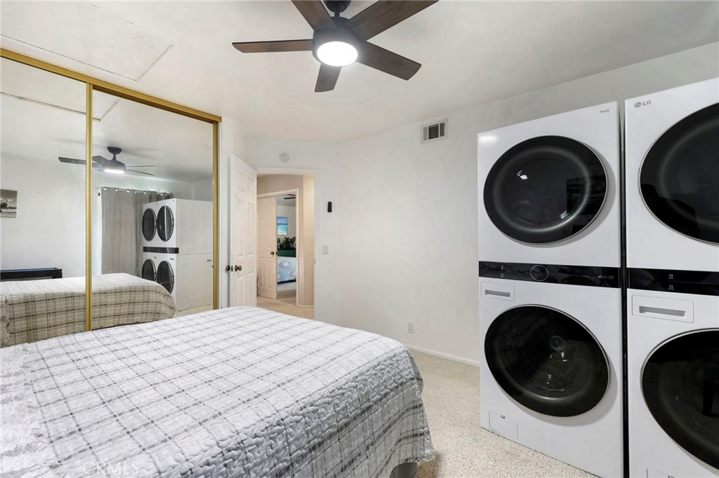 16891 Mariposa Avenue Riverside, CA 92504 - Photo 25 of 50 Laundry Room
