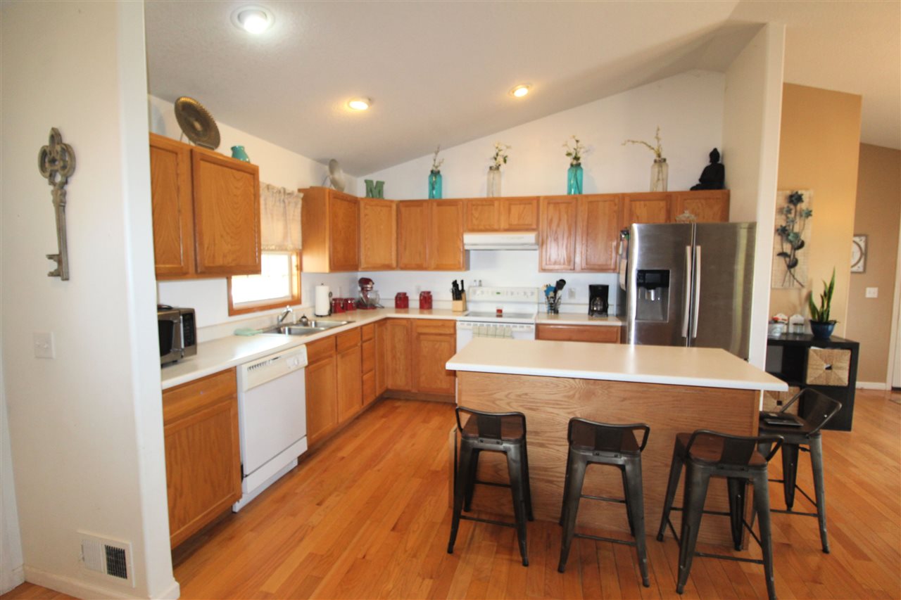4453 Duffield Road Flushing, MI 48433 - Photo 4 of 24