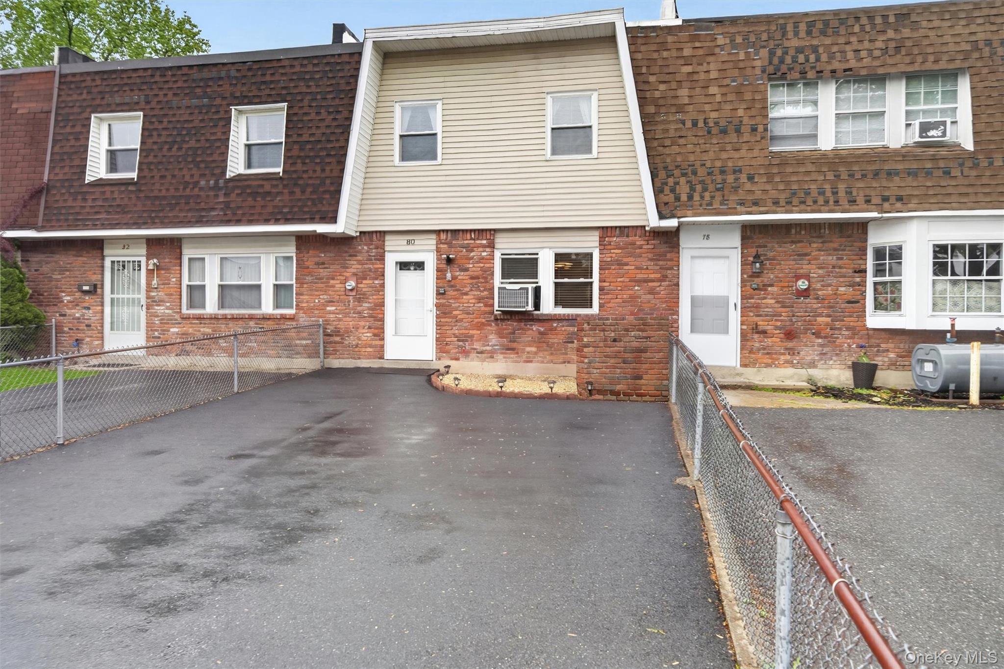 80 Sarah Lane Middletown, NY 10941 - Photo 3 of 35