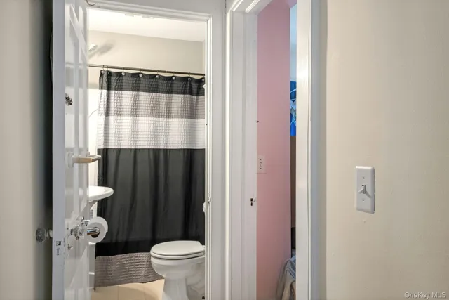 $1,250,000 | 858 Pleasantville Road, Briarcliff Manor, NY 10510