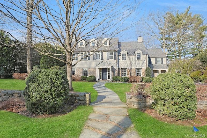 19 Overlook Road Scarsdale, NY 10583 - Photo 2 of 48 Gallery Image 2