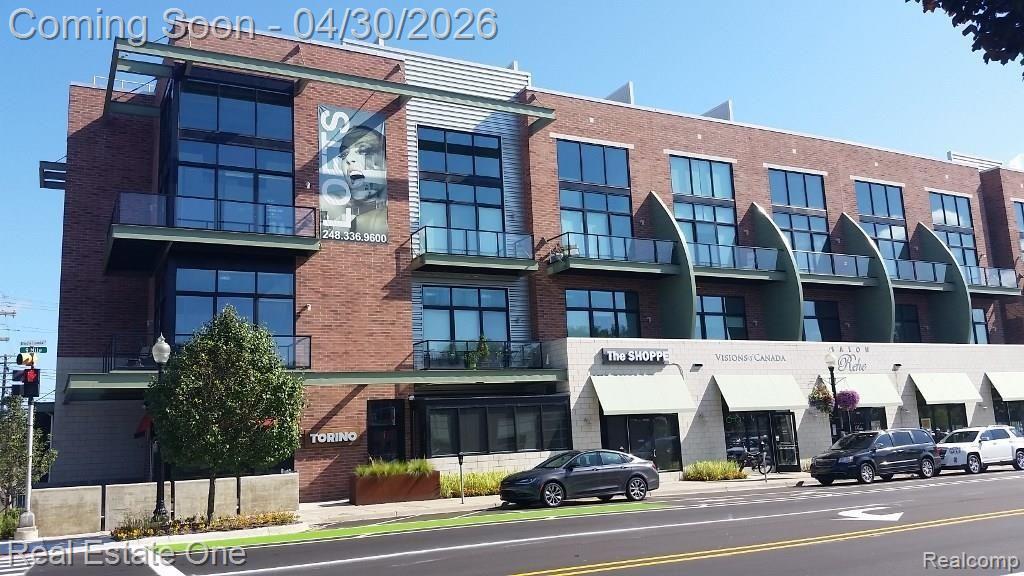 211 East 9 Mile Road, Unit 215 Ferndale, MI 48220 - Photo 1 of 34