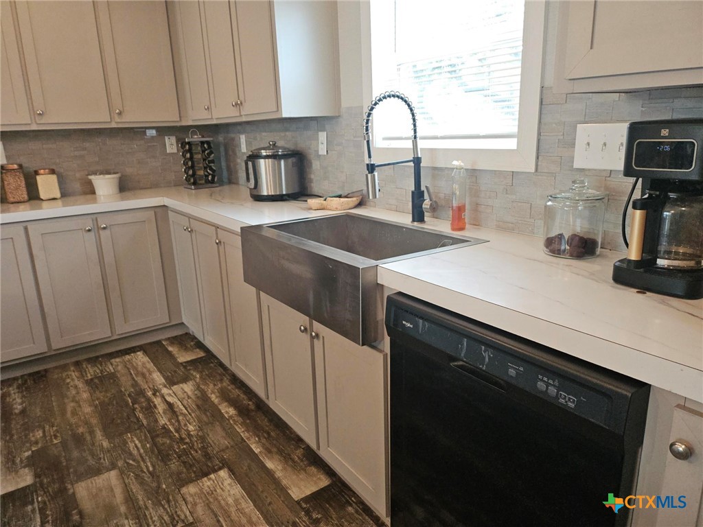 4950 County Road 110 Burnet, TX 78611 - Photo 6 of 29