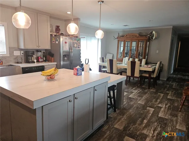 $775,000 | 4950 County Road 110, Burnet, TX 78611