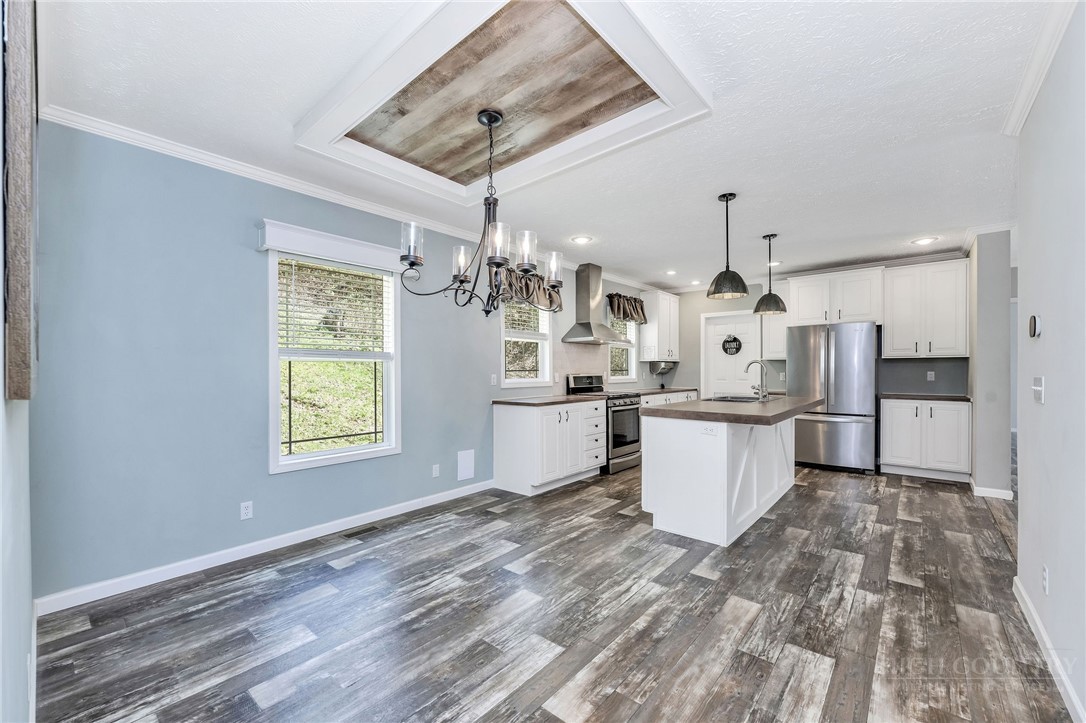 2576 Ed Little Road Creston, NC 28615 - Photo 13 of 38