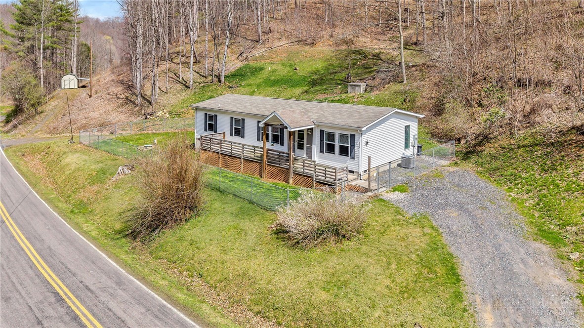 2576 Ed Little Road Creston, NC 28615 - Photo 4 of 38