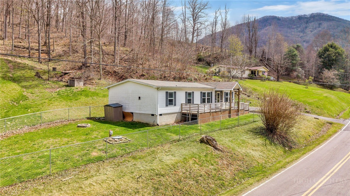 2576 Ed Little Road Creston, NC 28615 - Photo 5 of 38