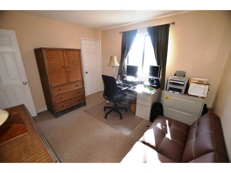 10 East Beach Road, Unit 4 Charlestown, RI 02813 - Photo 13 of 18 Studio/Study/Office.