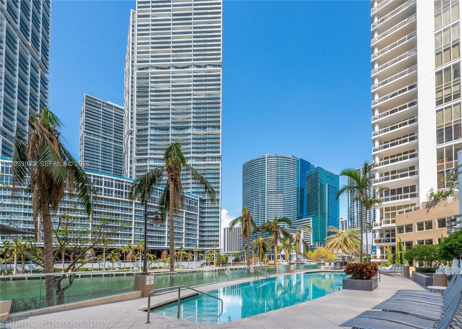 901 Brickell Key Boulevard, Unit 2206 Miami, FL 33131 - Photo 26 of 28