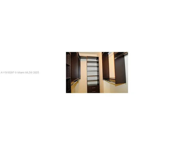 $2,650 | 2525 Southwest 3rd Avenue, Unit 704, Miami, FL 33129