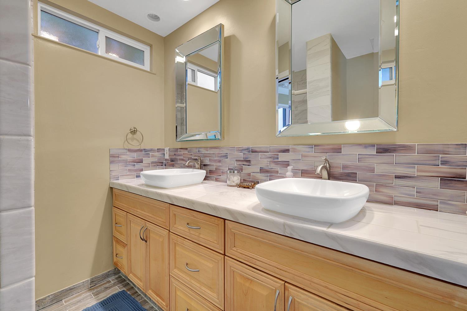 1213 Gary Way Carmichael, CA 95608 - Photo 26 of 51
