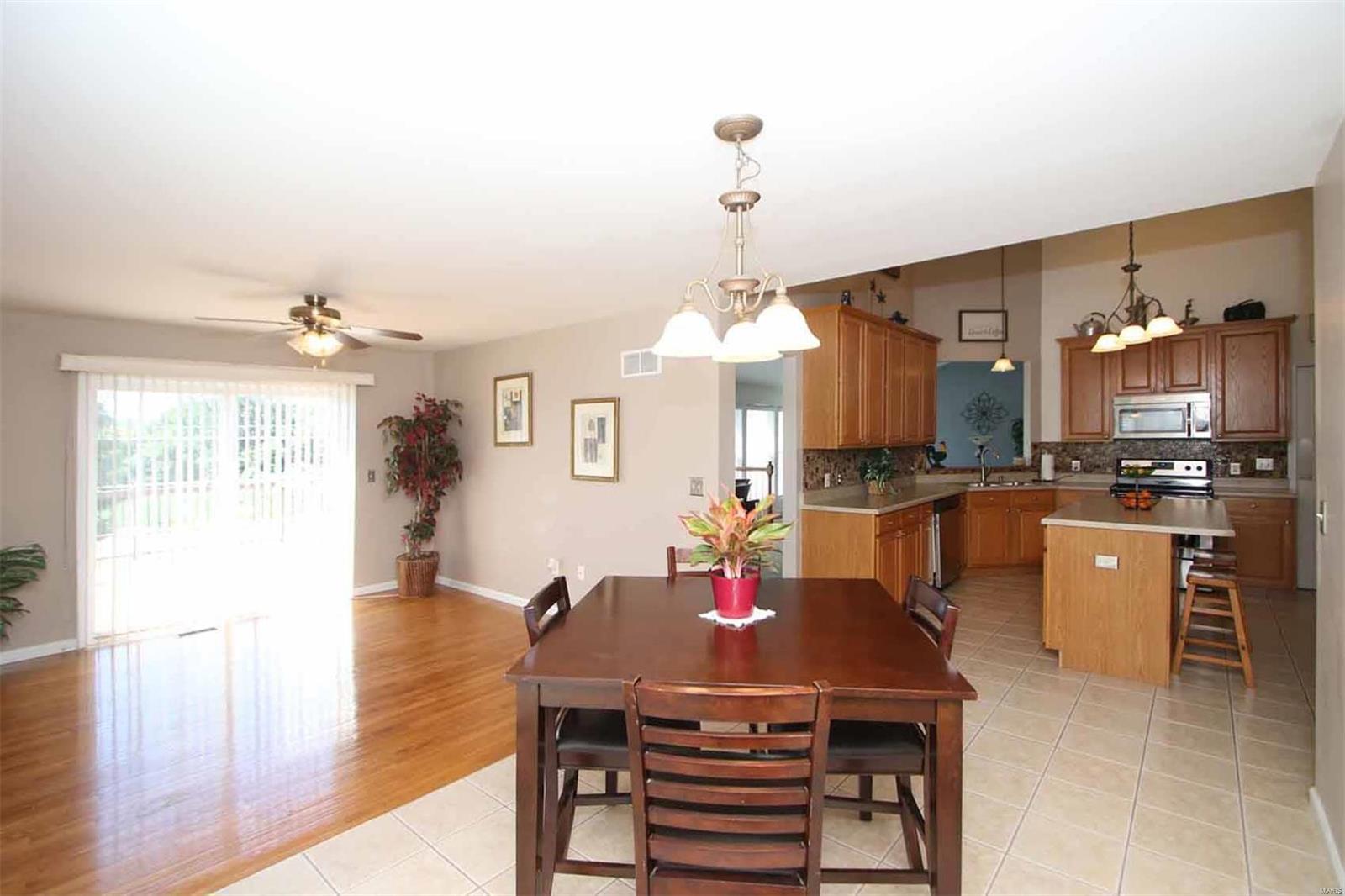 209 Azalea Court O'Fallon, IL 62269 - Photo 12 of 77 Gallery Image 12