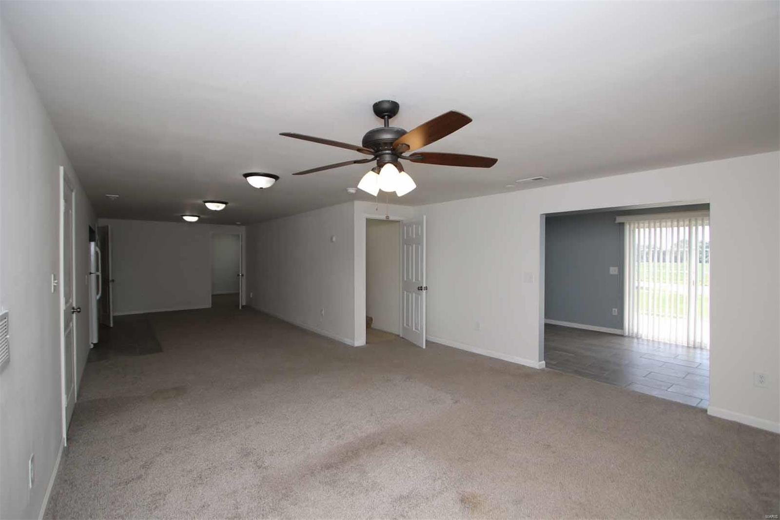 209 Azalea Court O'Fallon, IL 62269 - Photo 38 of 77 Gallery Image 38
