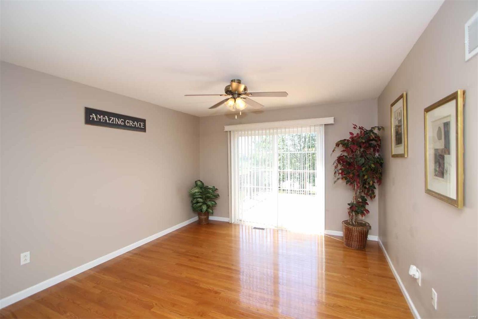 209 Azalea Court O'Fallon, IL 62269 - Photo 10 of 77 Gallery Image 10
