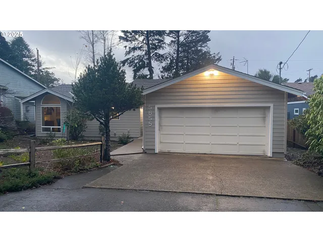 $534,900 | 5655 Palisades Drive, Lincoln City, OR 97367