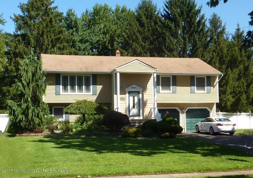 7 Sandybrook Road Manalapan, NJ 07726 - Photo 1 of 7 P1110367a