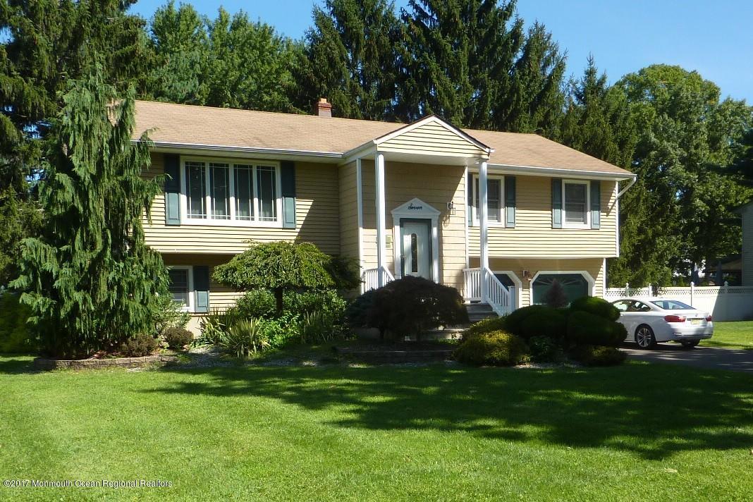 7 Sandybrook Road Manalapan, NJ 07726 - Photo 2 of 7 P1110369