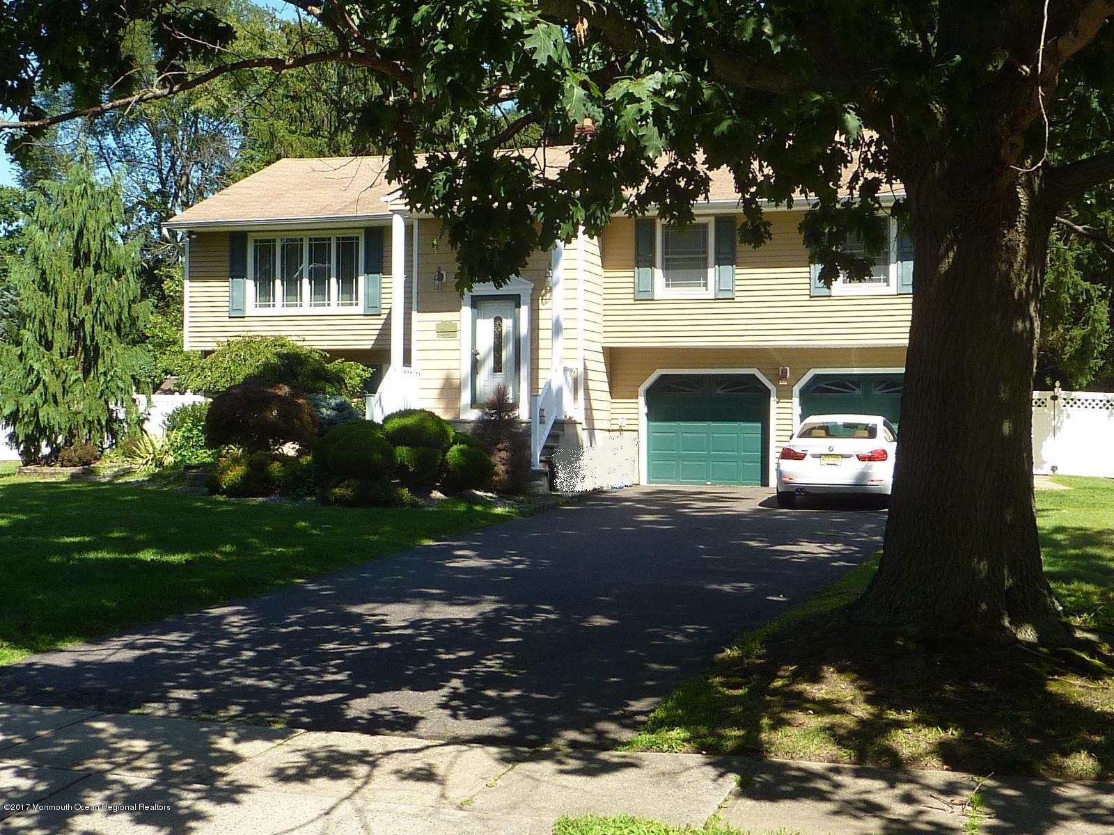 7 Sandybrook Road Manalapan, NJ 07726 - Photo 3 of 7 P1110370