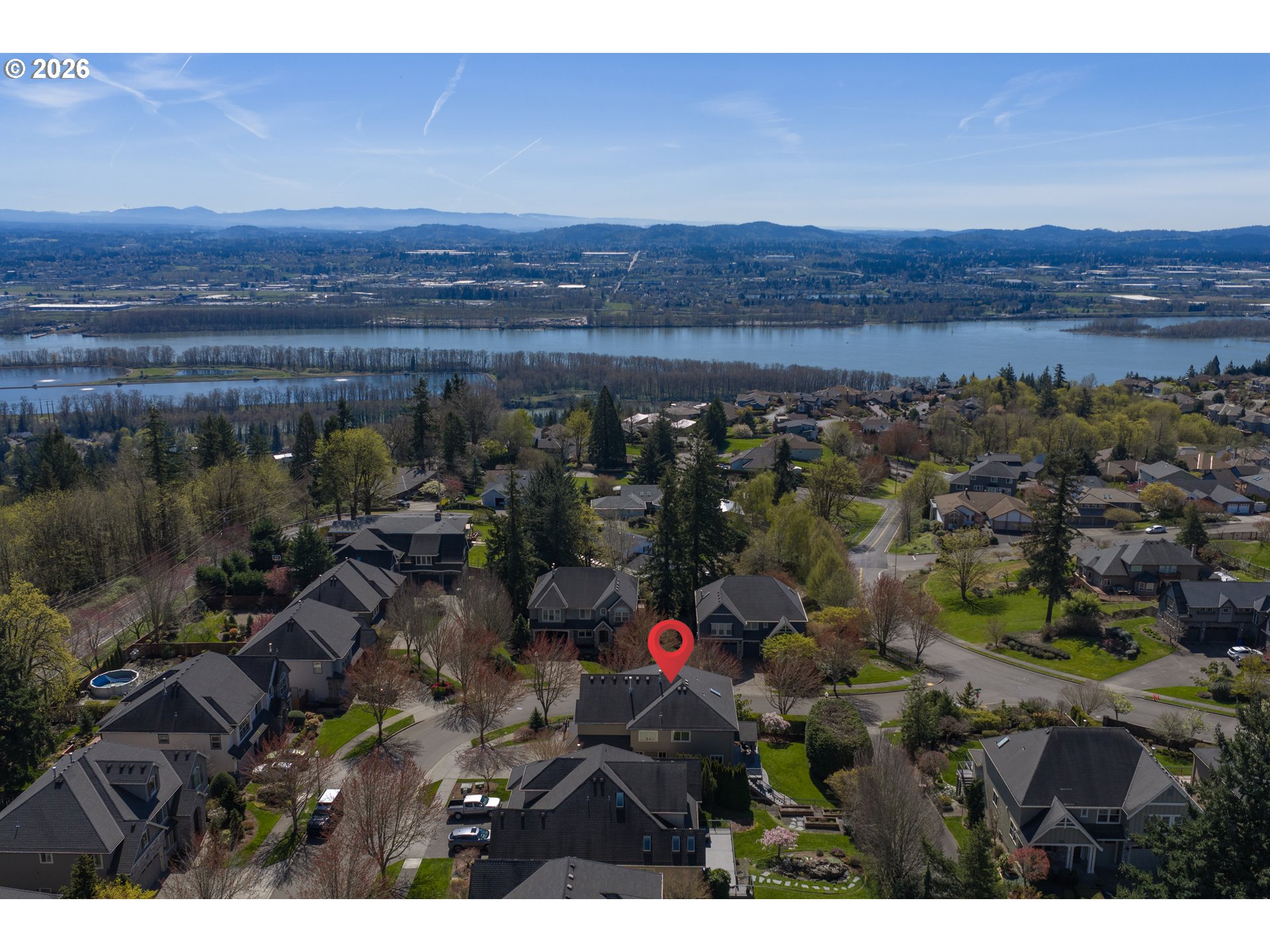 2545 Northwest 12th Circle Camas, WA 98607 - Photo 46 of 46 a view of city and mountain