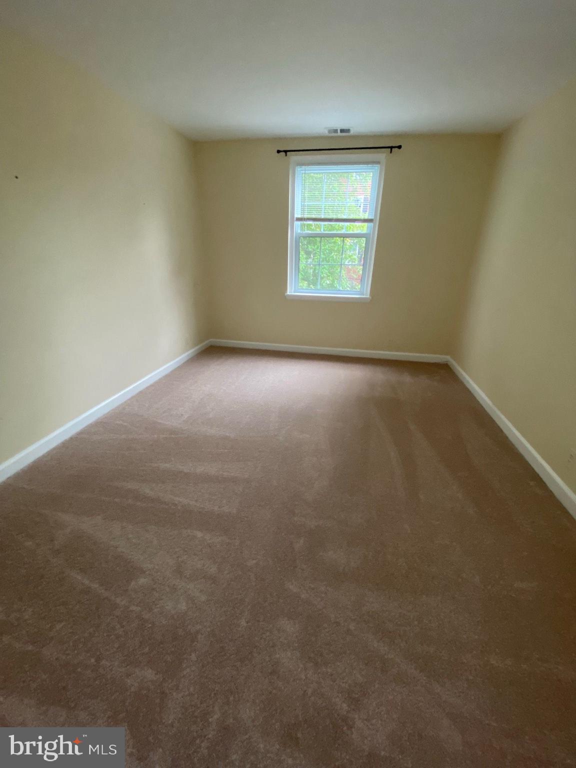 4608 31st Road South, Unit B1 Arlington, VA 22206 - Photo 11 of 14