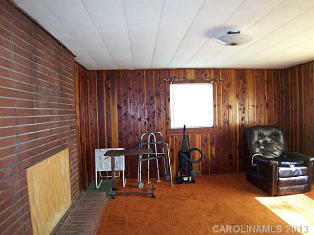 3670 Robert Riding Road Shelby, NC 28150 - Photo 2 of 10 Gallery Image 2