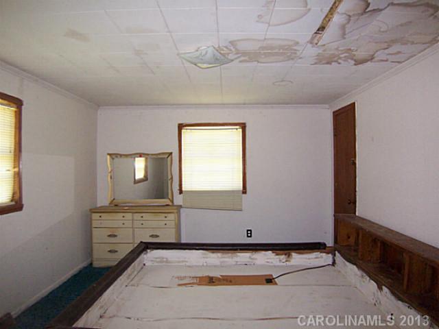 3670 Robert Riding Road Shelby, NC 28150 - Photo 7 of 10 Gallery Image 7