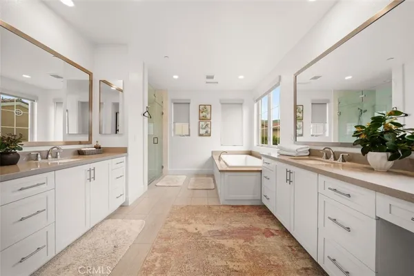 $2,850,000 | 90 Rockinghorse, Irvine, CA 92602