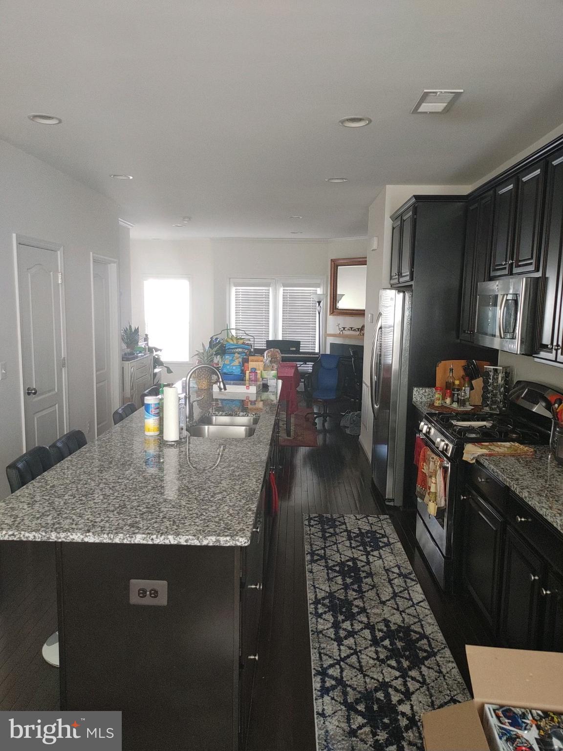 43473 Rickenbacker Square Ashburn, VA 20147 - Photo 3 of 7