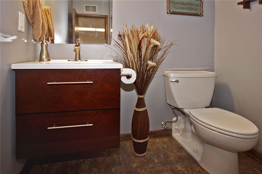 2111 Allen Road Greenwood, IN 46143 - Photo 14 of 24 Gallery Image 14