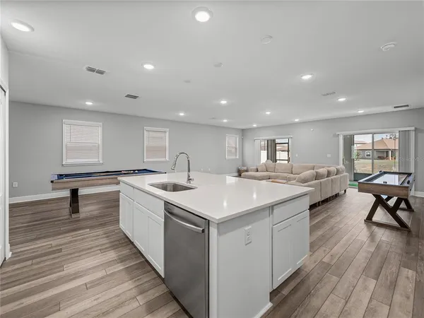 $3,200 | 11232 Bram Bay Court, San Antonio, FL 33576