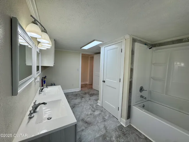 $169,900 | 180 State Rte 22a South, Jacks Creek, TN 38347