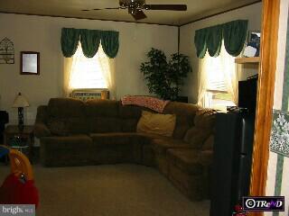 40 James Road Hatboro, PA 19040 - Photo 2 of 4