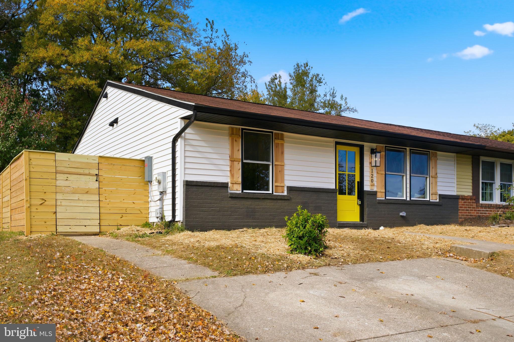 120 Haverhill Road Joppa, MD 21085 - Photo 4 of 33 a front view of a house