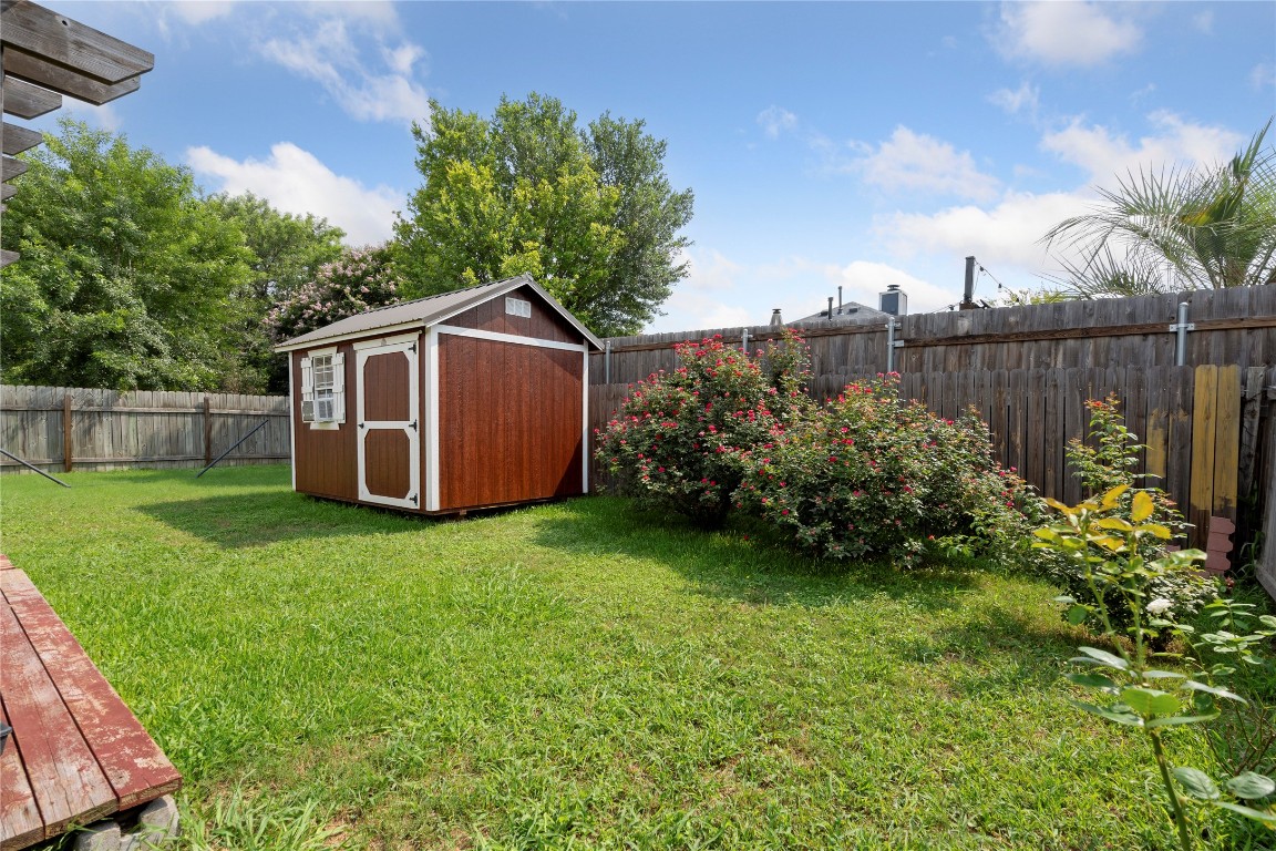 120 Grant Way Kyle, TX 78640 - Photo 17 of 19