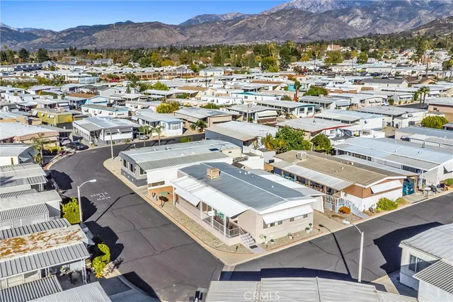 a picture of city view