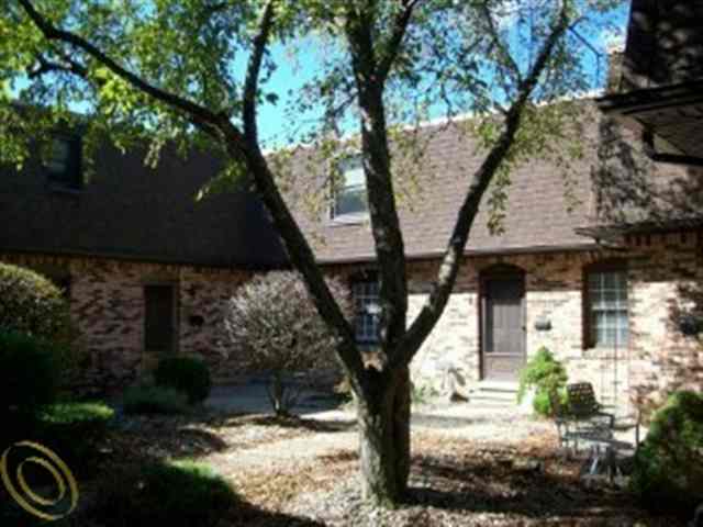 5015 North Crooks Road Royal Oak, MI 48073 - Photo 1 of 1 20000474.JPG
