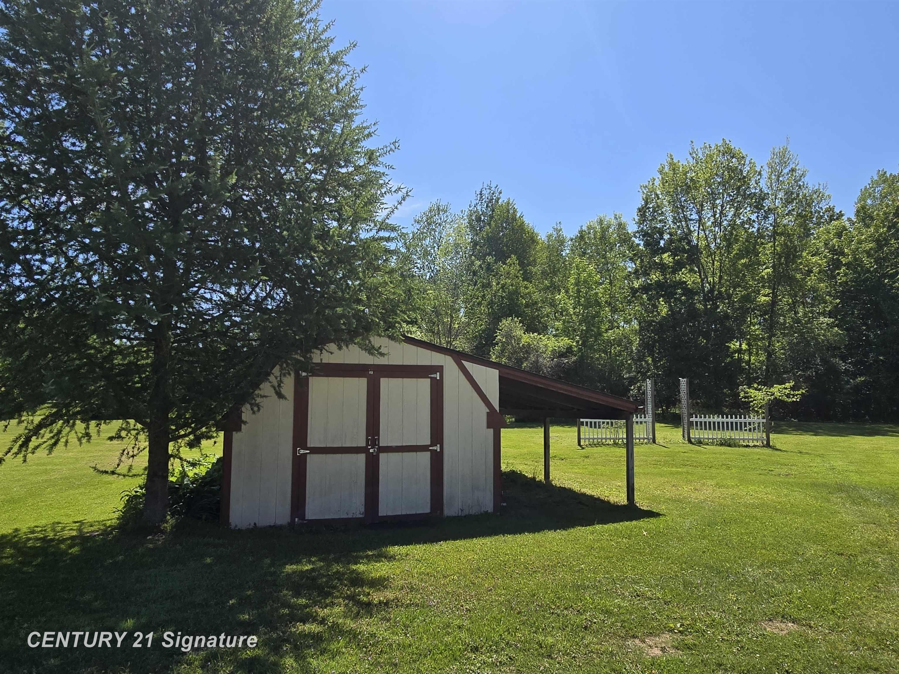 1162 East Farrand Road Clio, MI 48420 - Photo 11 of 88